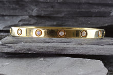 Load image into Gallery viewer, 14K Gold Love Bracelet Set With White Diamonds Including A Silver Screwdriver, View #5