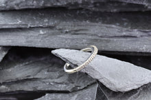 Load image into Gallery viewer, 14 K White Gold Shared-Prong Band with 28 Diamonds