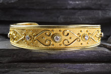 Load image into Gallery viewer, 18k Yellow Gold Plated Sterling Silver Cuff Bracelet Set With 5 White Synthetic Stones, View #4