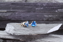 Load image into Gallery viewer, White Sterling Silver Stud Earrings With 2 Heart Shaped Blue Topaz, View #2