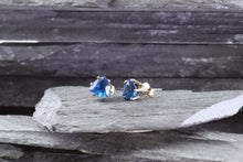 Load image into Gallery viewer, White Sterling Silver Stud Earrings With 2 Heart Shaped Blue Topaz, View #3