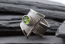 Load image into Gallery viewer, White Sterling Silver Satin & Polished Contemporary Ring With One Oval Peridot, View #2