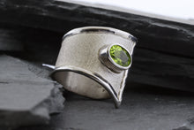 Load image into Gallery viewer, White Sterling Silver Satin & Polished Contemporary Ring With One Oval Peridot, View #3
