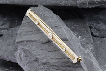 Load image into Gallery viewer, Platinum &amp; Gold Single Diamond Brooch
