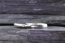 Load image into Gallery viewer, Alpinvita Sterling Silver Ring
