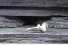 Load image into Gallery viewer, Sterling Silver Fashion Ring, Size 6, View #4
